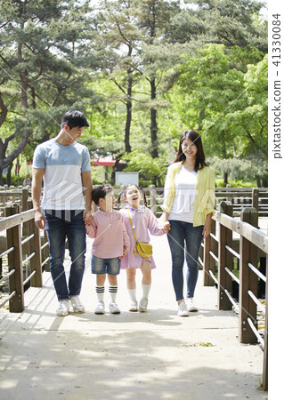 Life, reconciliation, family 41330084