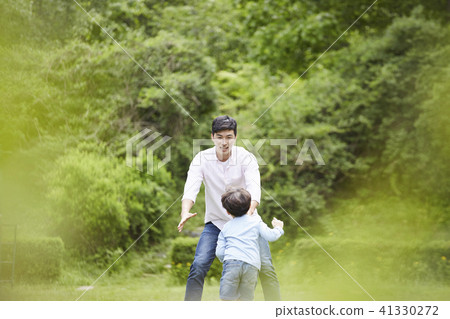 Life, reconciliation, family 41330272