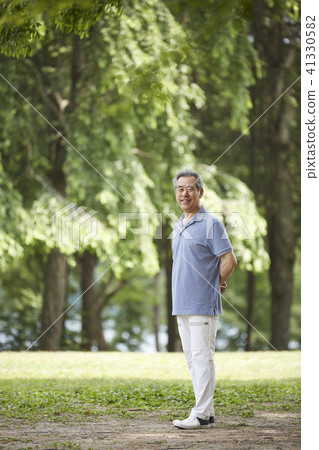 生活，退休，男人 41330582