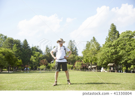 生活,退休,男人 生活,退休,男人 41330804