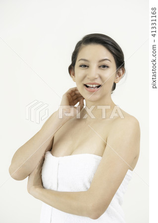 Beautiful woman with clean skin. Beauty and spa. Beautiful woman with clean skin. Beauty and spa. 41331168