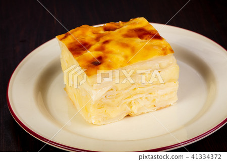 Casserole with cottage cheese Casserole with cottage cheese 41334372