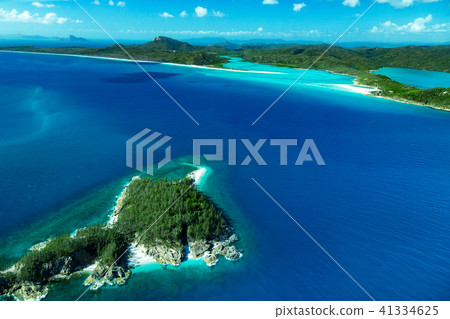 Whitehaven Beach 41334625