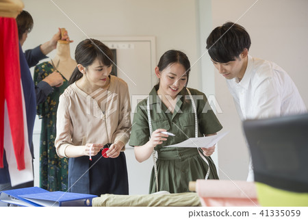 Male female designer Pataner apparel fashion designer smile design custom made Male female designer Pataner apparel fashion designer smile design custom made 41335059