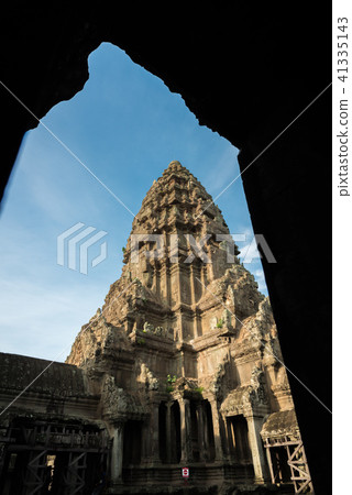 View of an architecture inside an Angkor Wat. View of an architecture inside an Angkor Wat. 41335143