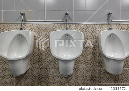 Public toilet front view 41335572