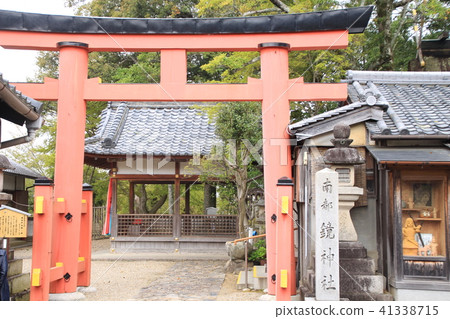 Nanmochi鏡神社，邪靈傳說，牌坊，奈良， 41338715