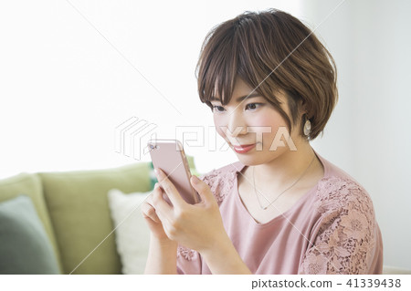 Young lady · Smartphone Young lady · Smartphone 41339438
