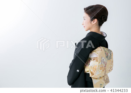 黑袖女人(個人資料) 黑袖女人(個人資料) 41344233