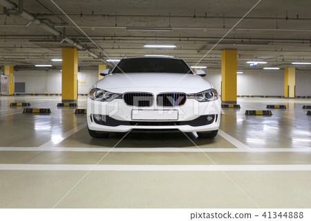 汽車,地下停車場,韓國 汽車,地下停車場,韓國 41344888