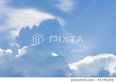 Big cloud on blue sky 41346269