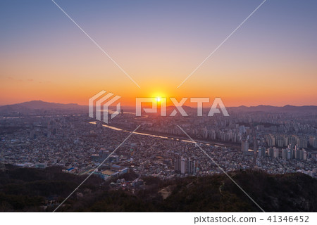 Sunset at Seoul City Skyline,South Korea 41346452