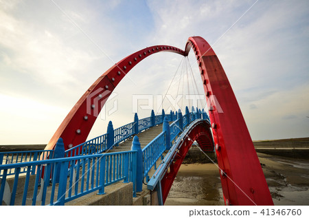橋 苑港觀光漁港 苑裡漁港 台灣 彩虹橋 情人橋 bridge Fishing port 橋 苑港觀光漁港 苑裡漁港 台灣 彩虹橋 情人橋 bridge Fishing port 41346760