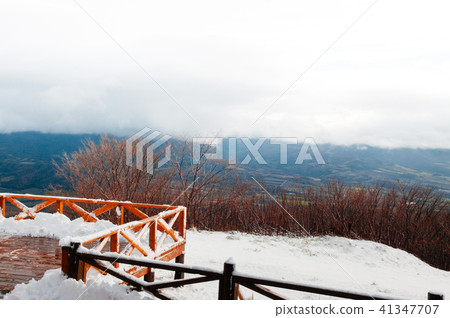 Hokkaido Usuzan mountain view point in urly winter 41347707