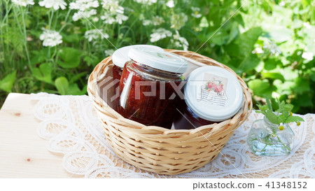 Strawberry Strawberry 41348152