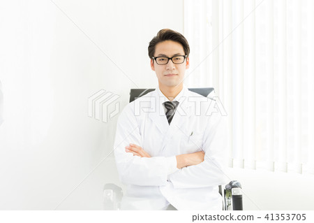 Doctor's portrait Doctor's portrait 41353705