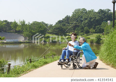 senior senior 41354541