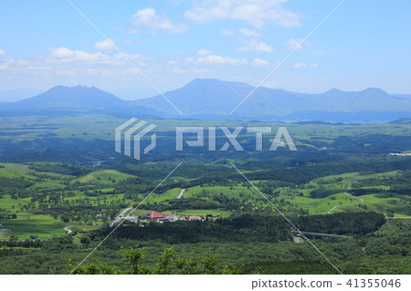 Book of highlands of early summer Plateau and Mt. Aso 1 41355046