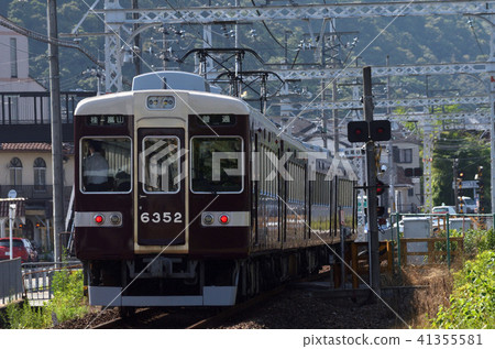 Hankyu train Hankyu train 41355581