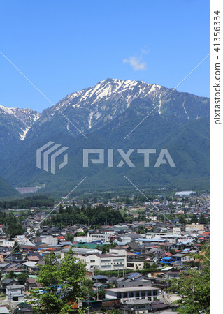 長野縣大豆町,初夏的北阿爾卑斯山腳下 長野縣大豆町,初夏的北阿爾卑斯山腳下 41356334