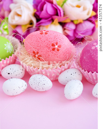 Easter eggs on a pink background 41357574