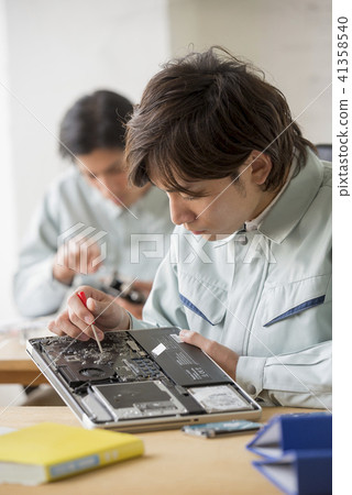 Portrait Male 20's 30's Japanese 2 salaried worker technician job precision instrument Portrait Male 20's 30's Japanese 2 salaried worker technician job precision instrument 41358540