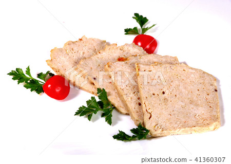 Sliced ground meat with cherry tomatoes Sliced ground meat with cherry tomatoes 41360307