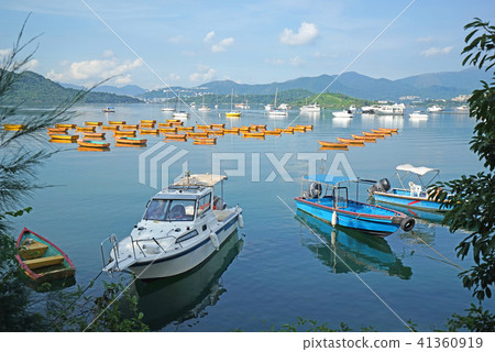 Yacht, fishing and recreational boats on ocean Yacht, fishing and recreational boats on ocean 41360919