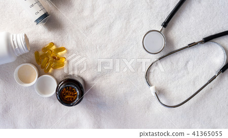equipment for support people sick with stethoscope equipment for support people sick with stethoscope 41365055