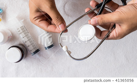 equipment for support people sick with stethoscope equipment for support people sick with stethoscope 41365056