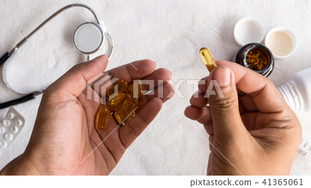 equipment for support people sick with stethoscope equipment for support people sick with stethoscope 41365061
