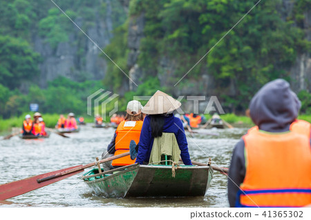 Tourists traveling in boat, tamcoc, ninhbinh 41365302