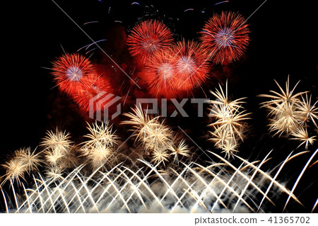 Akita Daiko Firework Display 41365702