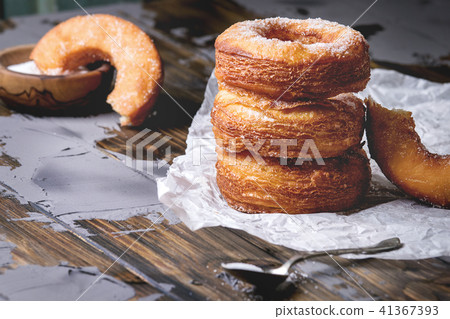 Puff pastry donuts cronuts 41367393