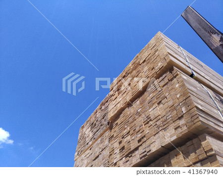 Squared timber Squared timber 41367940