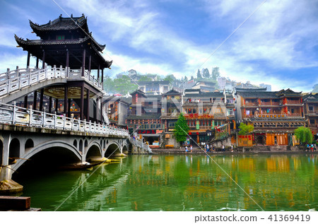 Old houses in Fenghuang county in Hunan Old houses in Fenghuang county in Hunan 41369419
