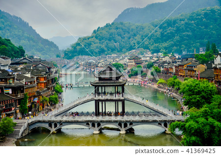 Old houses in Fenghuang county in Hunan 41369425