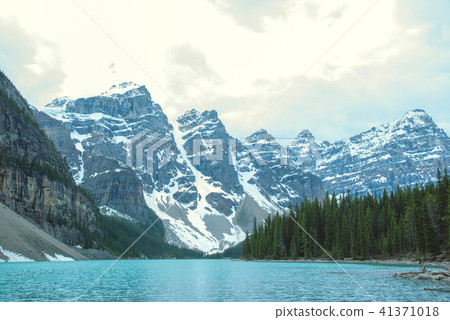 班夫國家公園夢蓮湖和十峰 班夫國家公園夢蓮湖和十峰 41371018