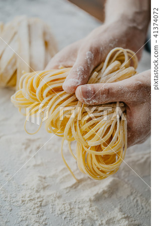 Chef making traditional italian homemade pasta 41374072