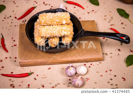 Breaded chicken fillet Breaded chicken fillet 41374485