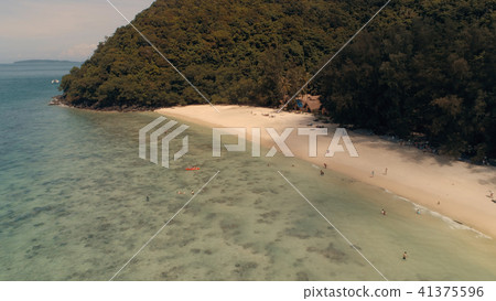 Island KO-HE in Thailand, shooting from a quadrocopter. Island KO-HE in Thailand, shooting from a quadrocopter. 41375596
