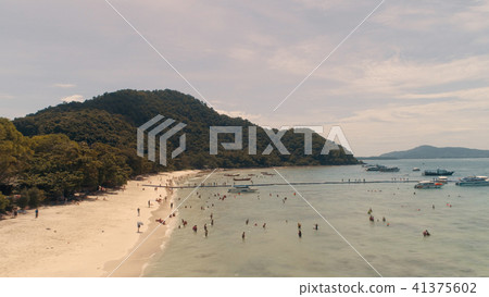 Island KO-HE in Thailand, shooting from a quadrocopter. Island KO-HE in Thailand, shooting from a quadrocopter. 41375602