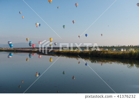 Saga International Balloon Fiesta 41376232