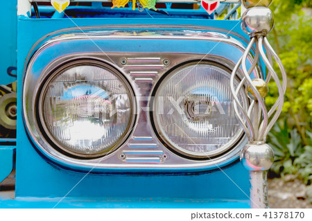 closeup headlight lamp closeup headlight lamp 41378170