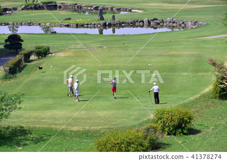 Golf course 41378274