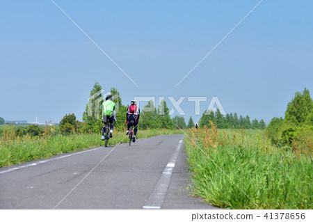 Running a cycling road Running a cycling road 41378656