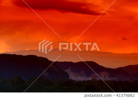 sky red in sunset and cloud colorful evening sky red in sunset and cloud colorful evening 41379862