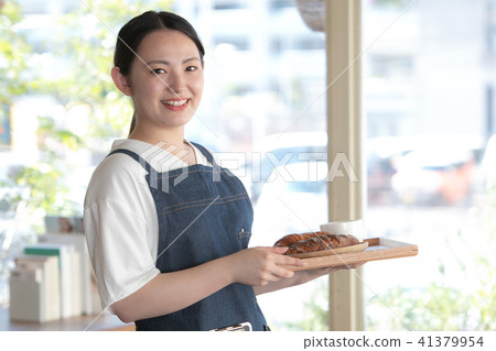 咖啡廳服務員女 41379954