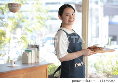 咖啡廳服務員女 咖啡廳服務員女 41379962