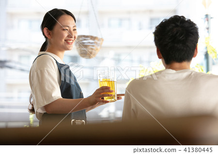 咖啡廳女服務員 咖啡廳女服務員 41380445